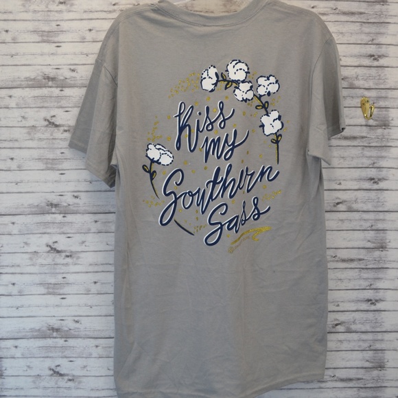 It's A Girl Thing Tops - 5/$25 NWOT Kiss my Southern Sass SS Teeshirt